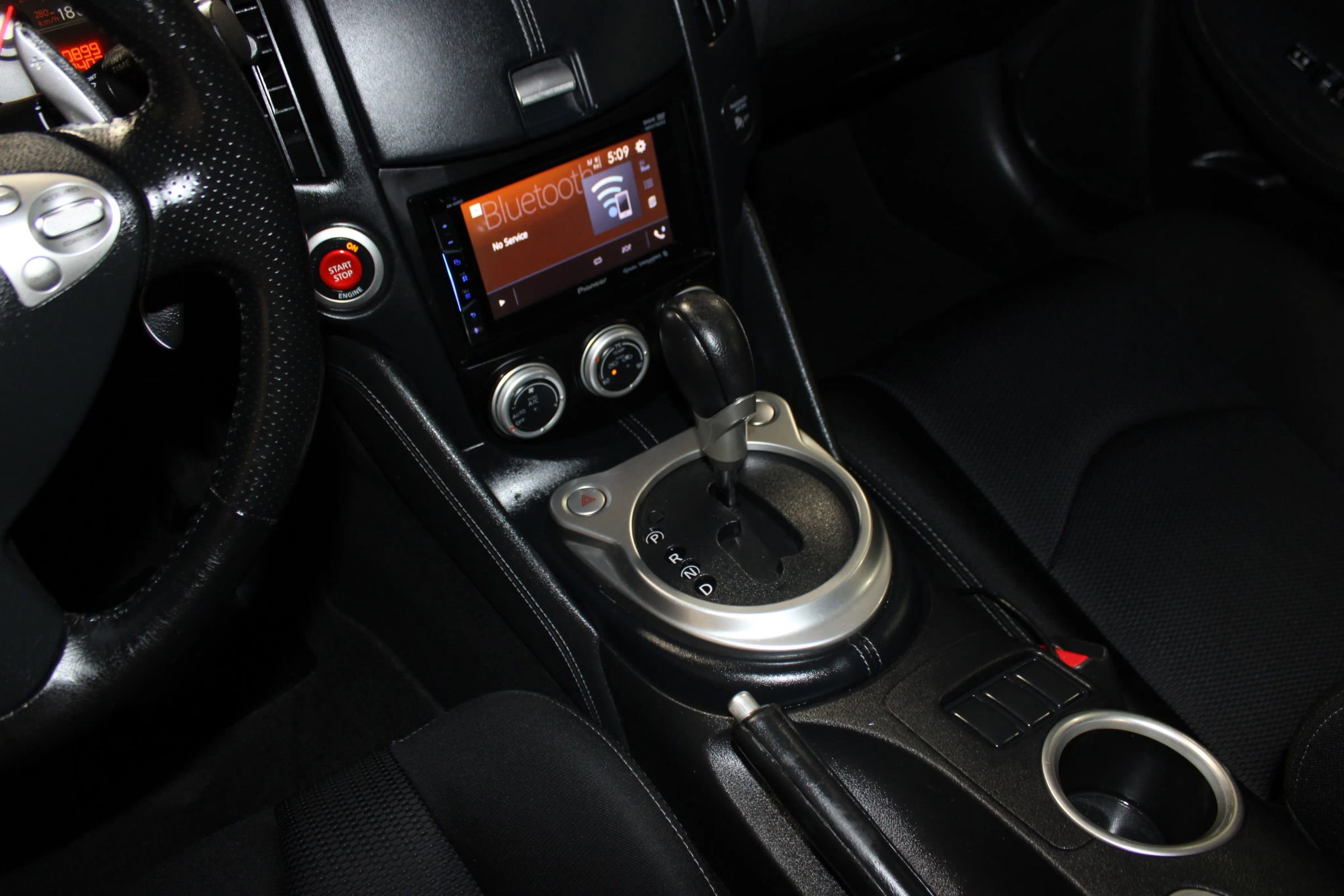 Used 2012 Nissan 370Z Coupe w/ Sport Pkg RWD image 17