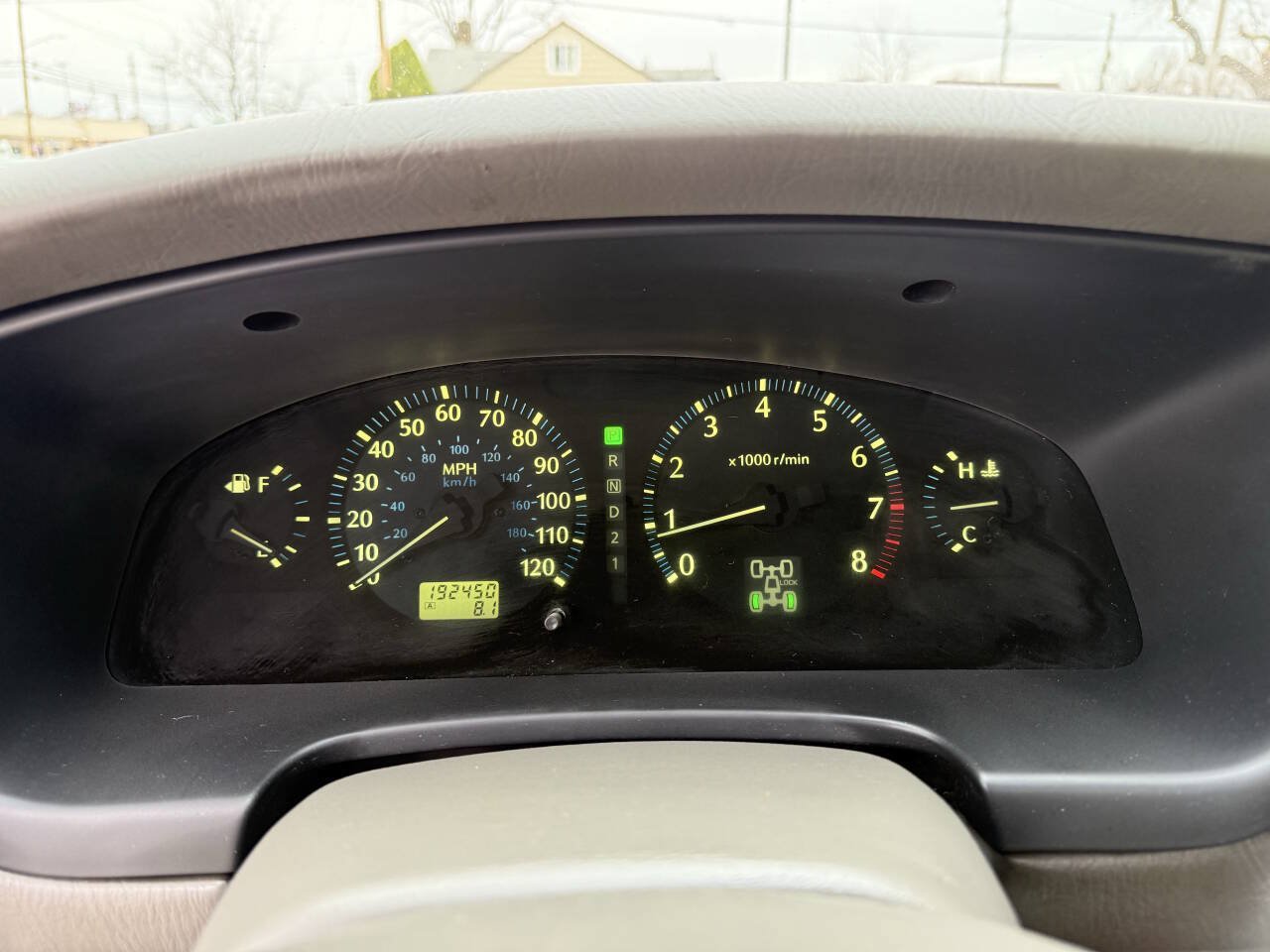 Used 2002 INFINITI QX4 4WD w/ (X03) Heated Seats Pkg image 17