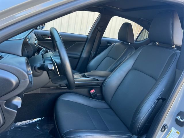 Used 2024 Lexus IS 350 F Sport image 13