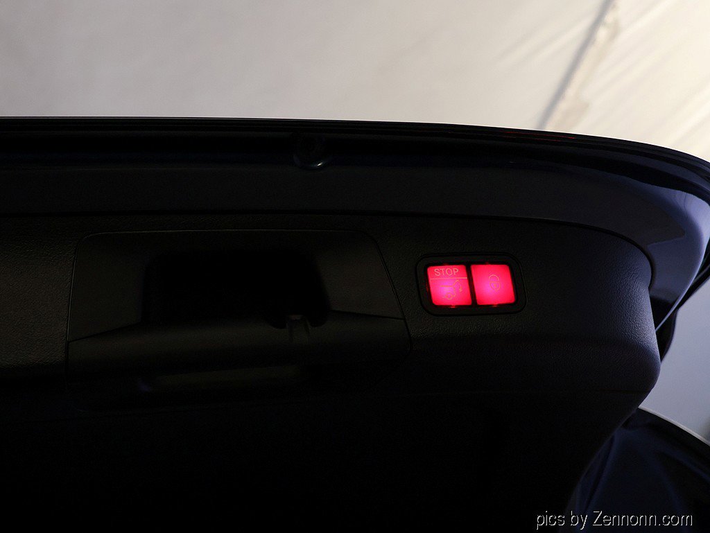 Used 2021 Mercedes-Benz GLA 250 4MATIC image 30