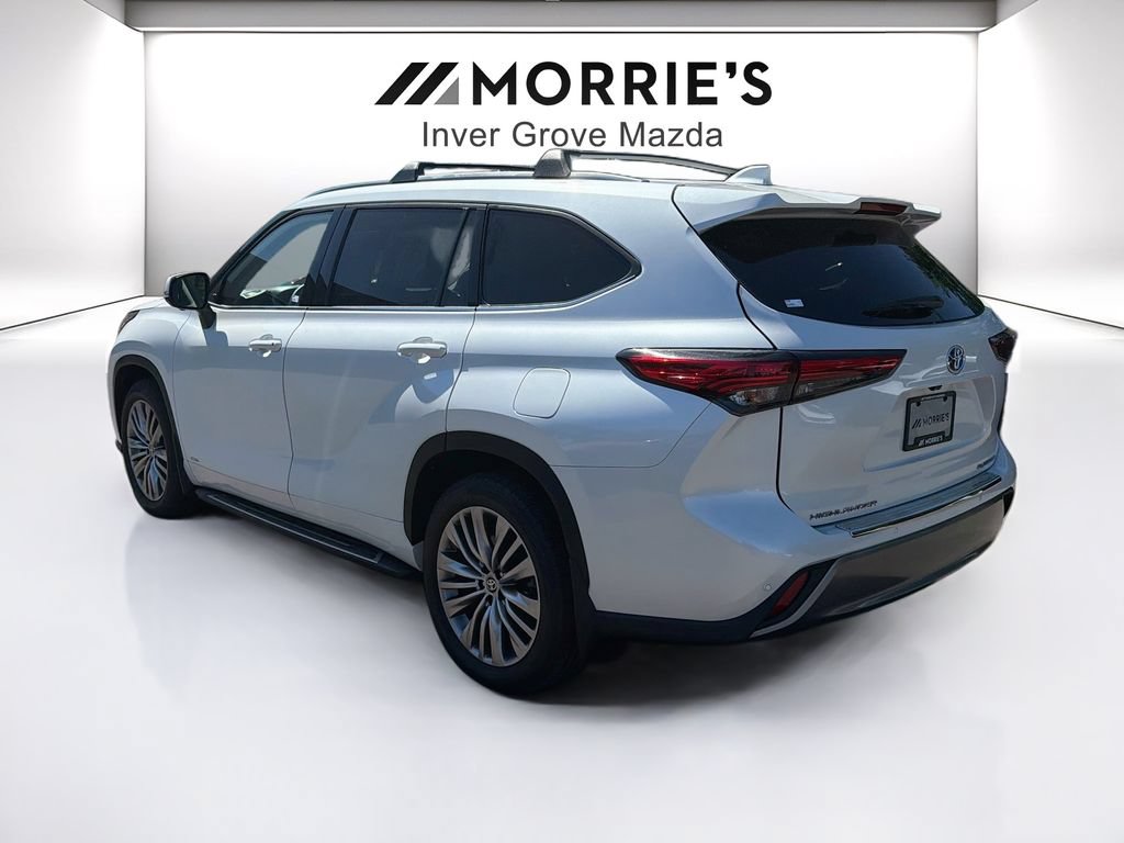 Used 2023 Toyota Highlander Platinum AWD/4WD image 7