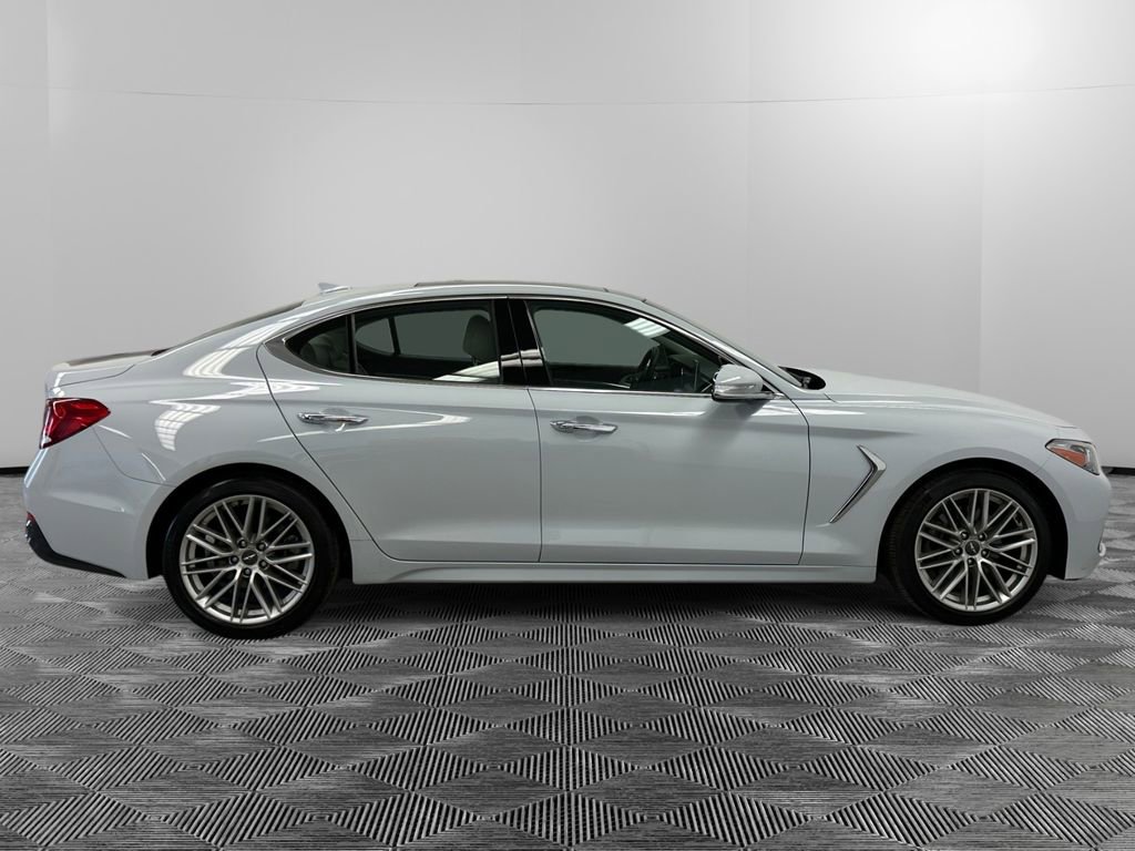 Used 2021 Genesis G70 2.0T w/ Elite Package RWD image 6