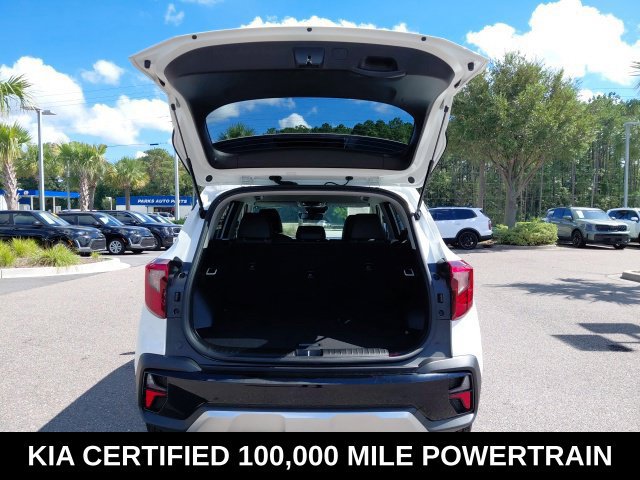 Used 2026 Kia Seltos S FWD image 27