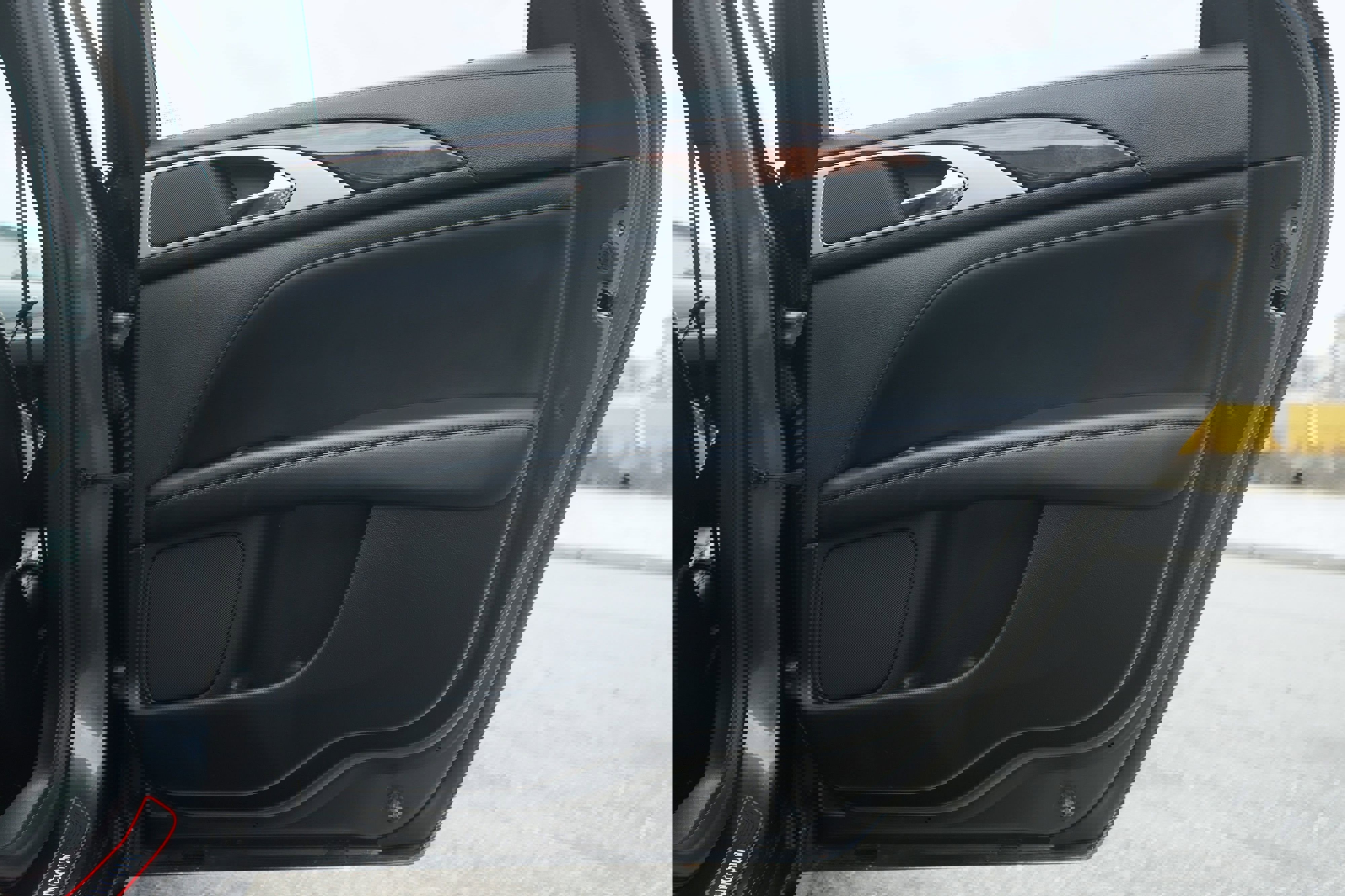 Used 2017 Lincoln MKZ Reserve FWD image 35