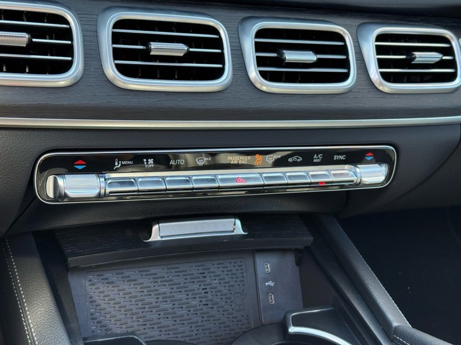 Certified 2026 Mercedes-Benz GLE 350 4MATIC image 30