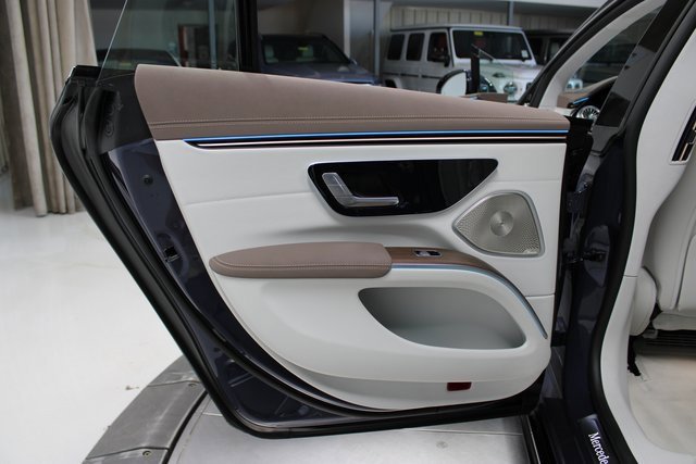 Used 2023 Mercedes-Benz EQS 580 580 4MATICﾮ image 43