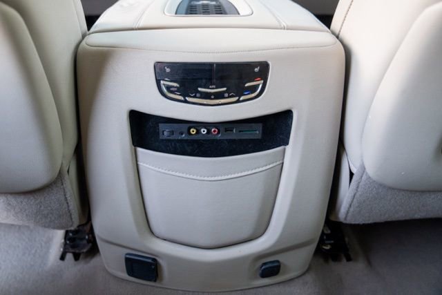 Used 2016 Cadillac Escalade Luxury image 49