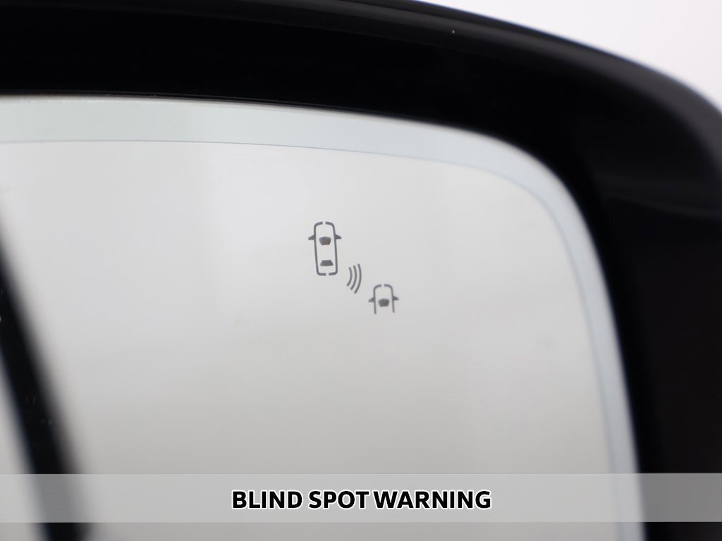 Used 2021 Nissan Armada SV w/ SV Appearance Package image 5