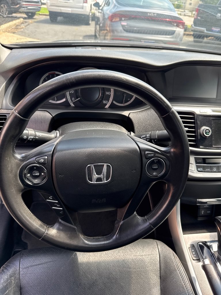 Used 2013 Honda Accord EX-L image 10