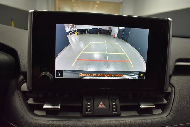 Used 2023 Toyota RAV4 XLE Premium image 25