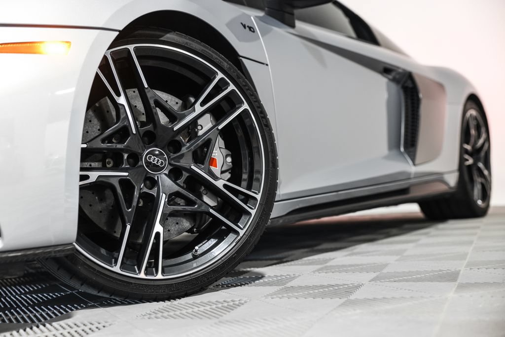 Used 2022 Audi R8 V10 performance AWD/4WD image 11