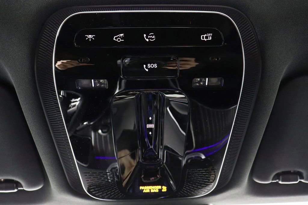 Used 2025 Mercedes-Benz GLC 350e GLC 350e image 23