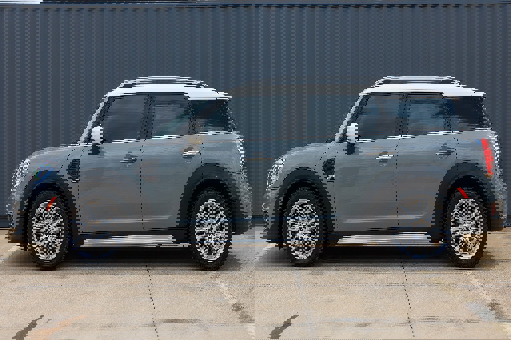 Used 2020 MINI Cooper Countryman image 8