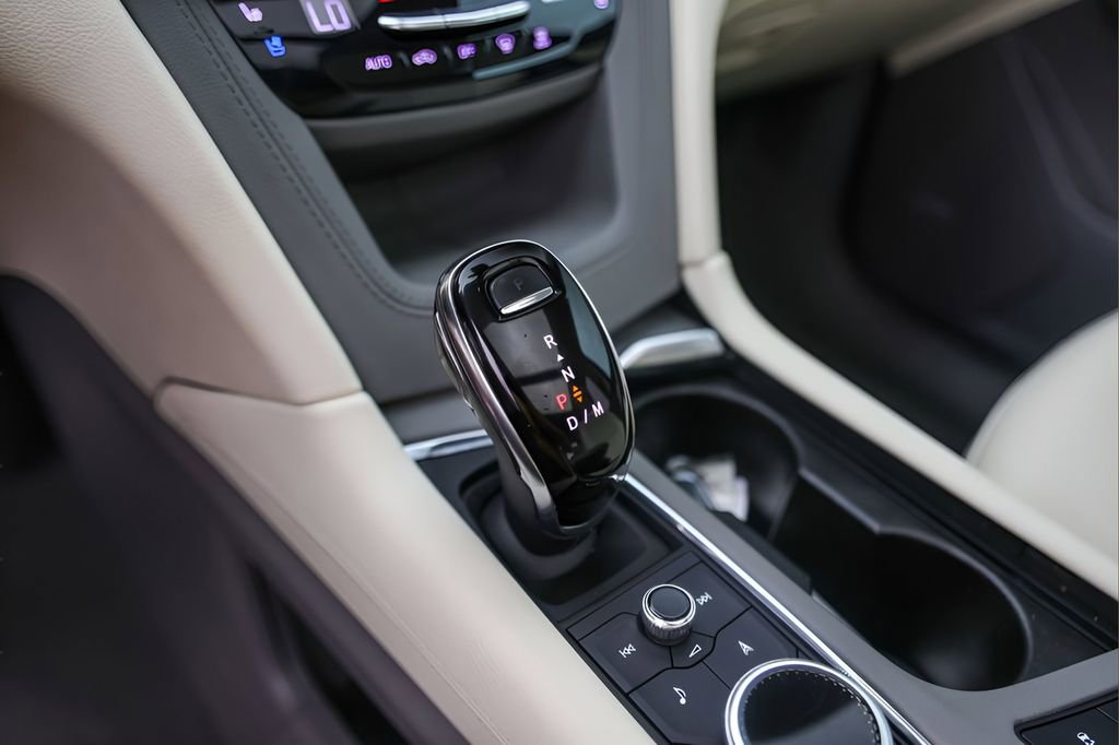 Used 2020 Cadillac XT6 Premium Luxury image 19