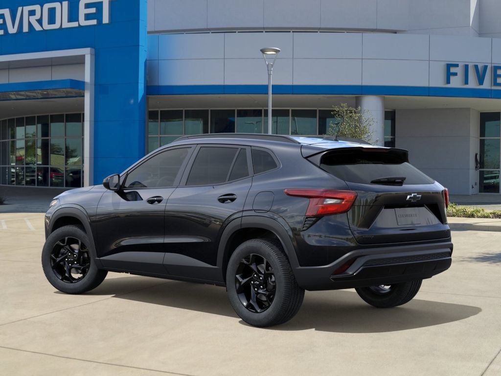 New 2026 Chevrolet Trax LT w/ Driver Confidence Package FWD image 3