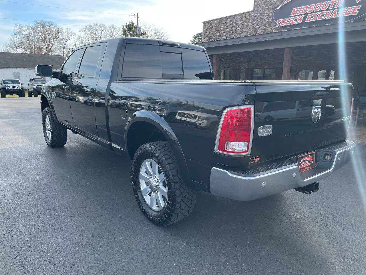 Used 2018 RAM 3500 Laramie Longhorn AWD/4WD image 8