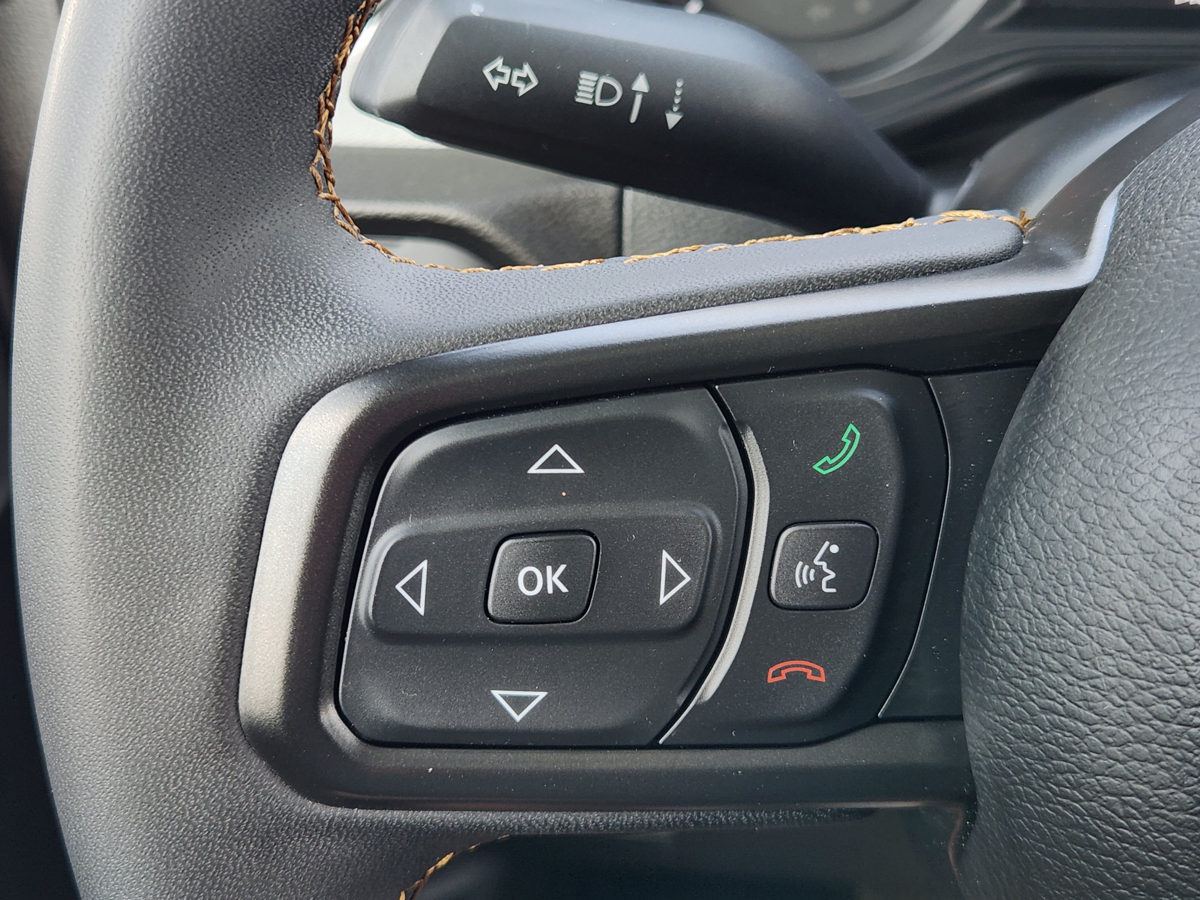 Used 2024 Jeep Gladiator Sport AWD/4WD image 30