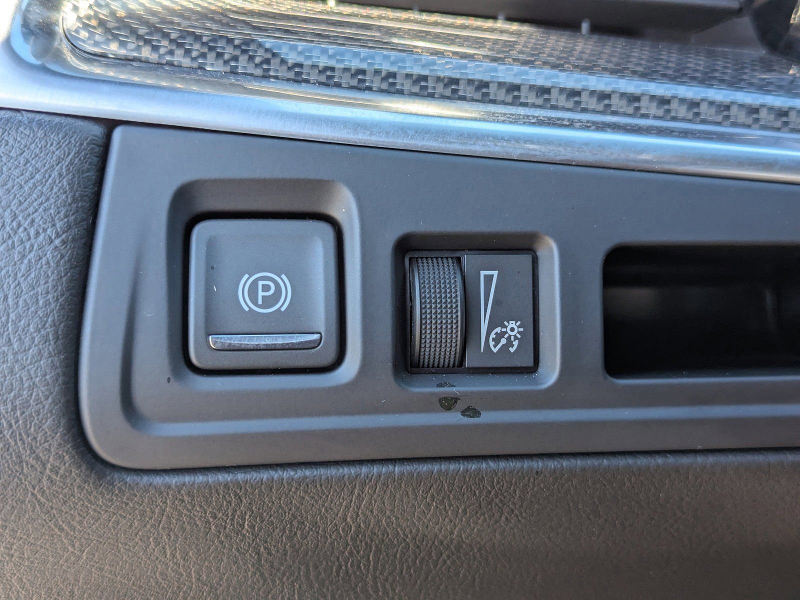 Used 2024 Cadillac XT5 Sportv image 33