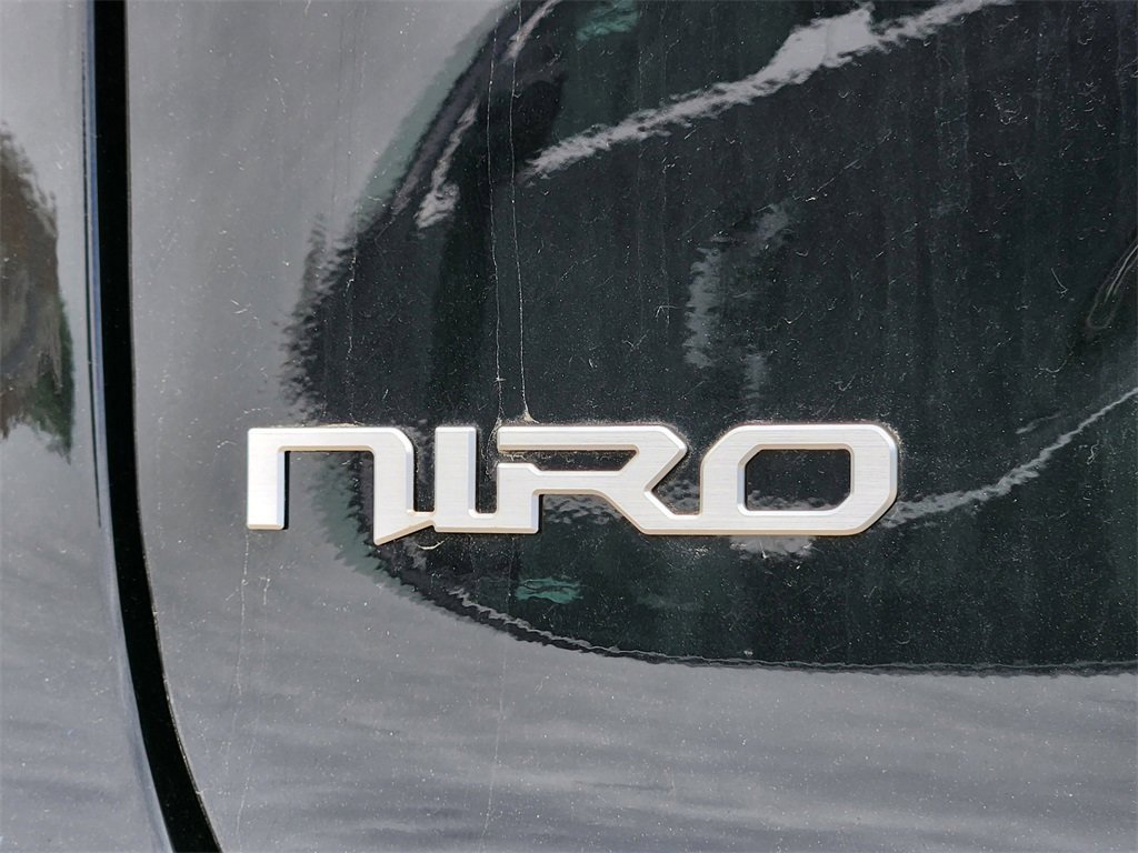New 2025 Kia Niro EX image 7