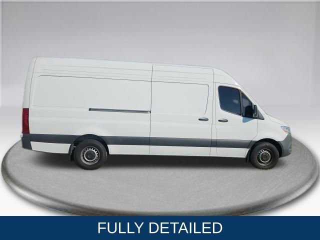 Used 2024 Mercedes-Benz Sprinter 2500 image 6