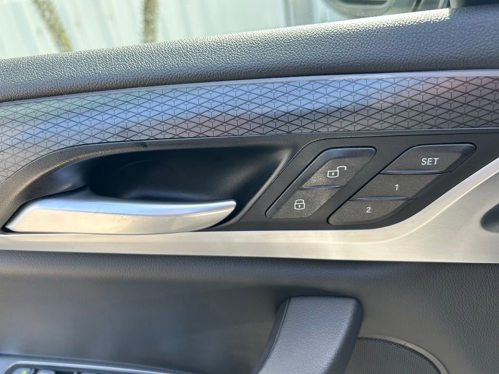 Used 2022 BMW X3 sDrive30i w/ M Sport Package 2 image 49