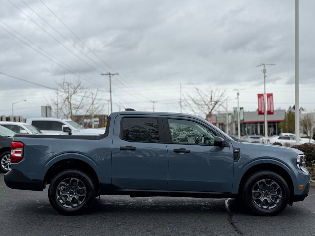 Used 2025 Ford Maverick XLT w/ XLT Luxury Package image 6
