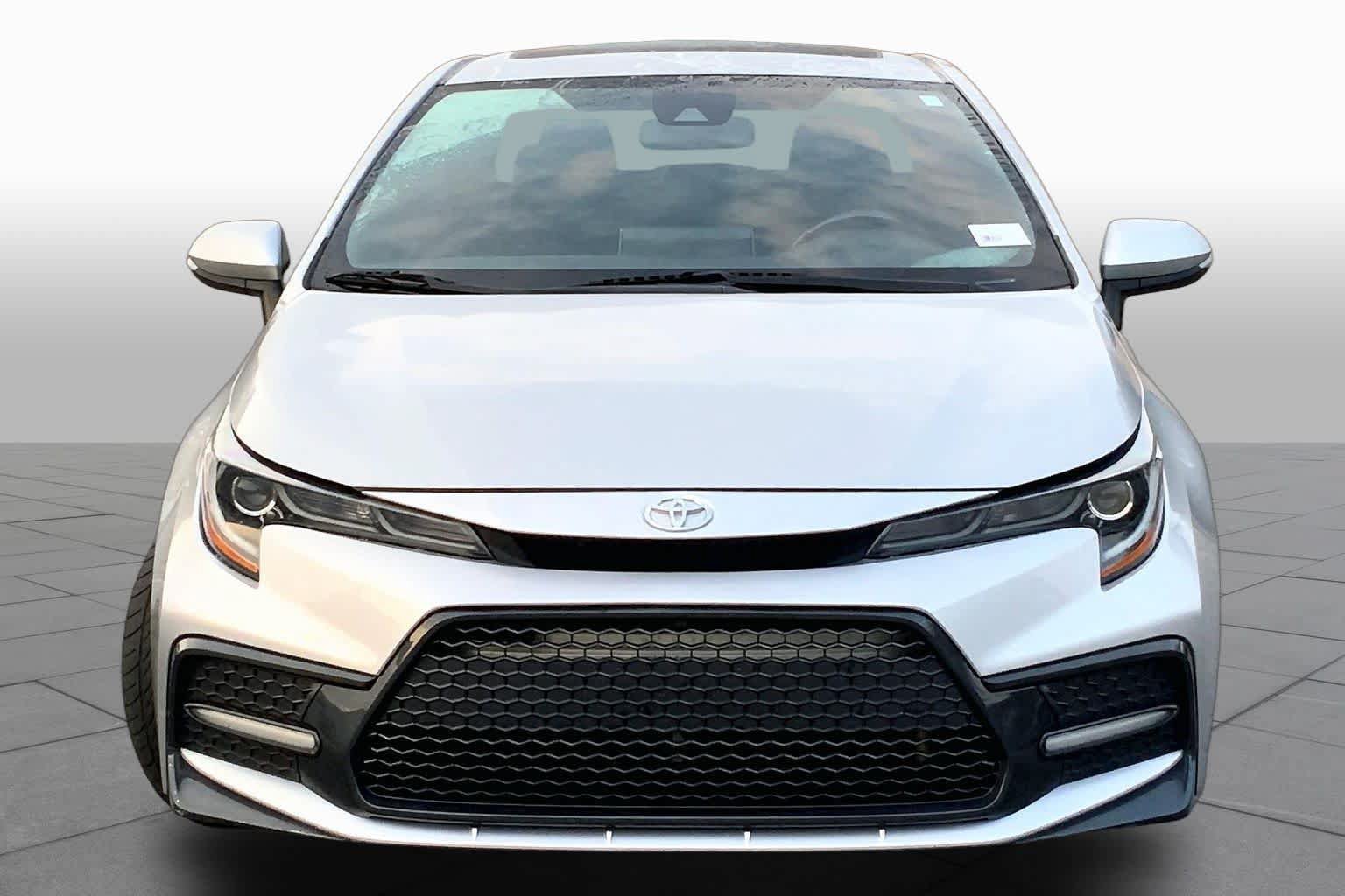 Used 2022 Toyota Corolla XSE w/ Carpet Mat Package (TMS) FWD image 4
