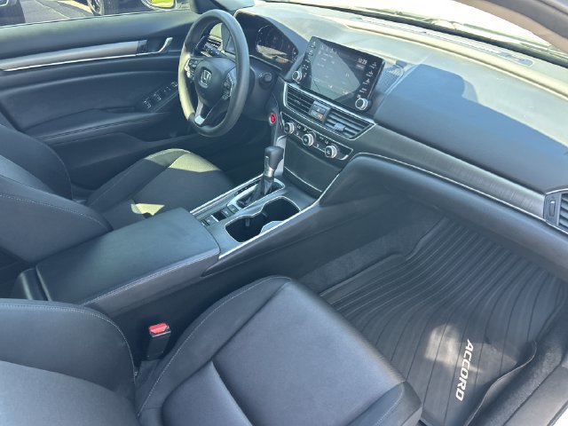 Used 2022 Honda Accord LX image 31