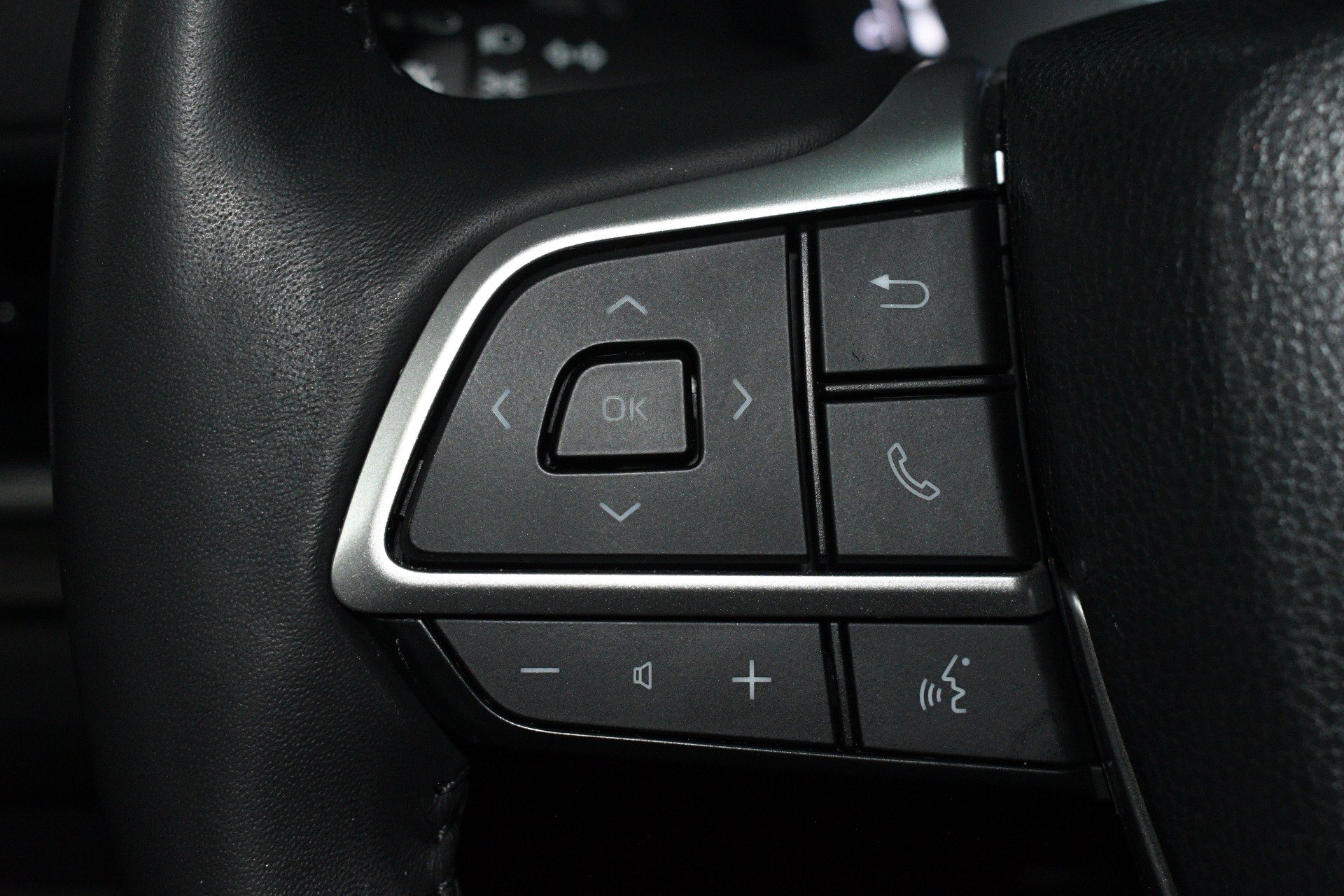 Used 2024 Toyota Grand Highlander FWD image 31