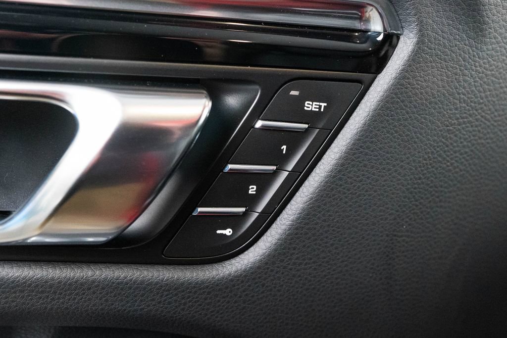 New 2026 Porsche Macan S image 19