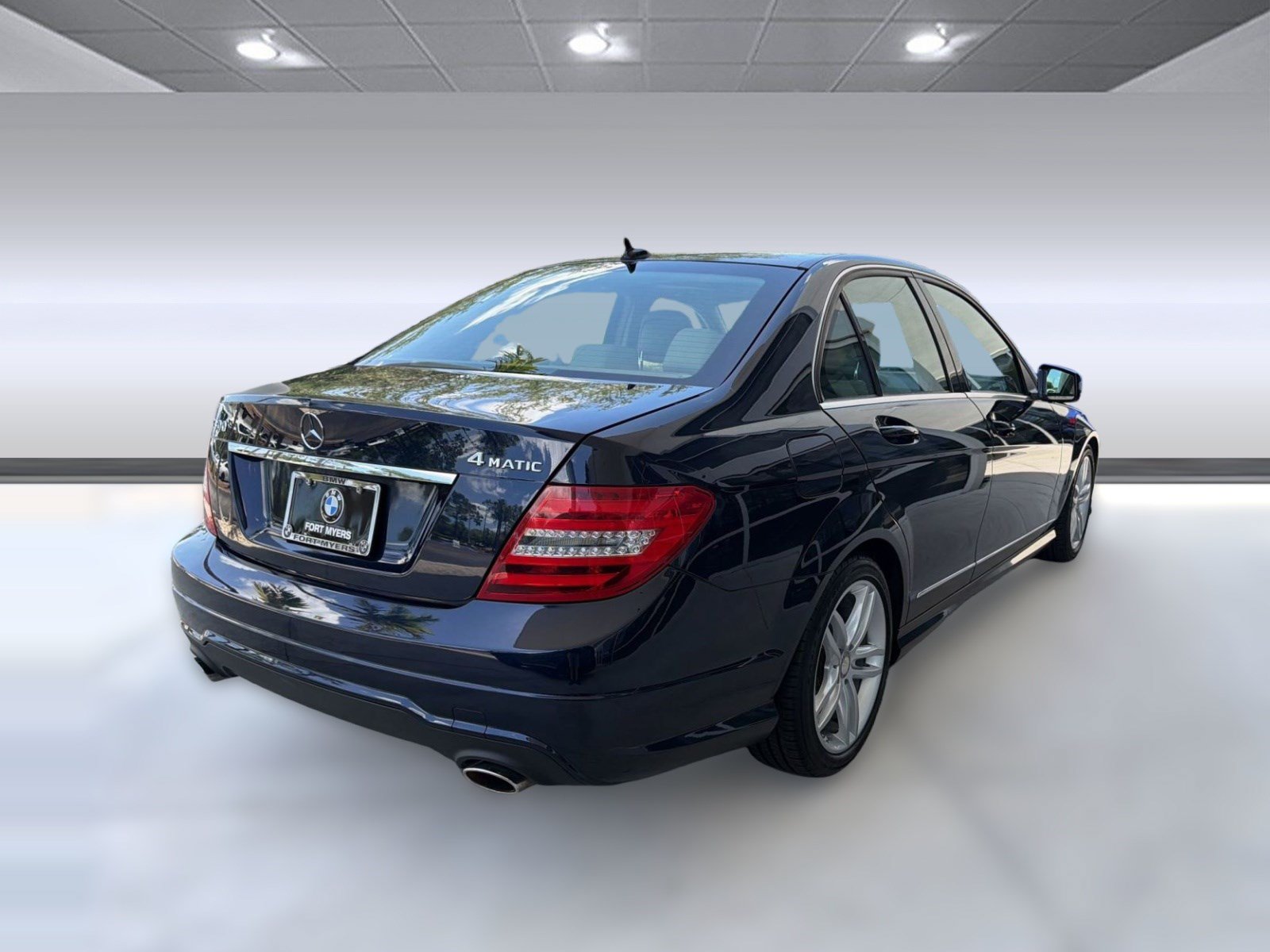 Used 2012 Mercedes-Benz C 300 4MATIC Sedan image 9