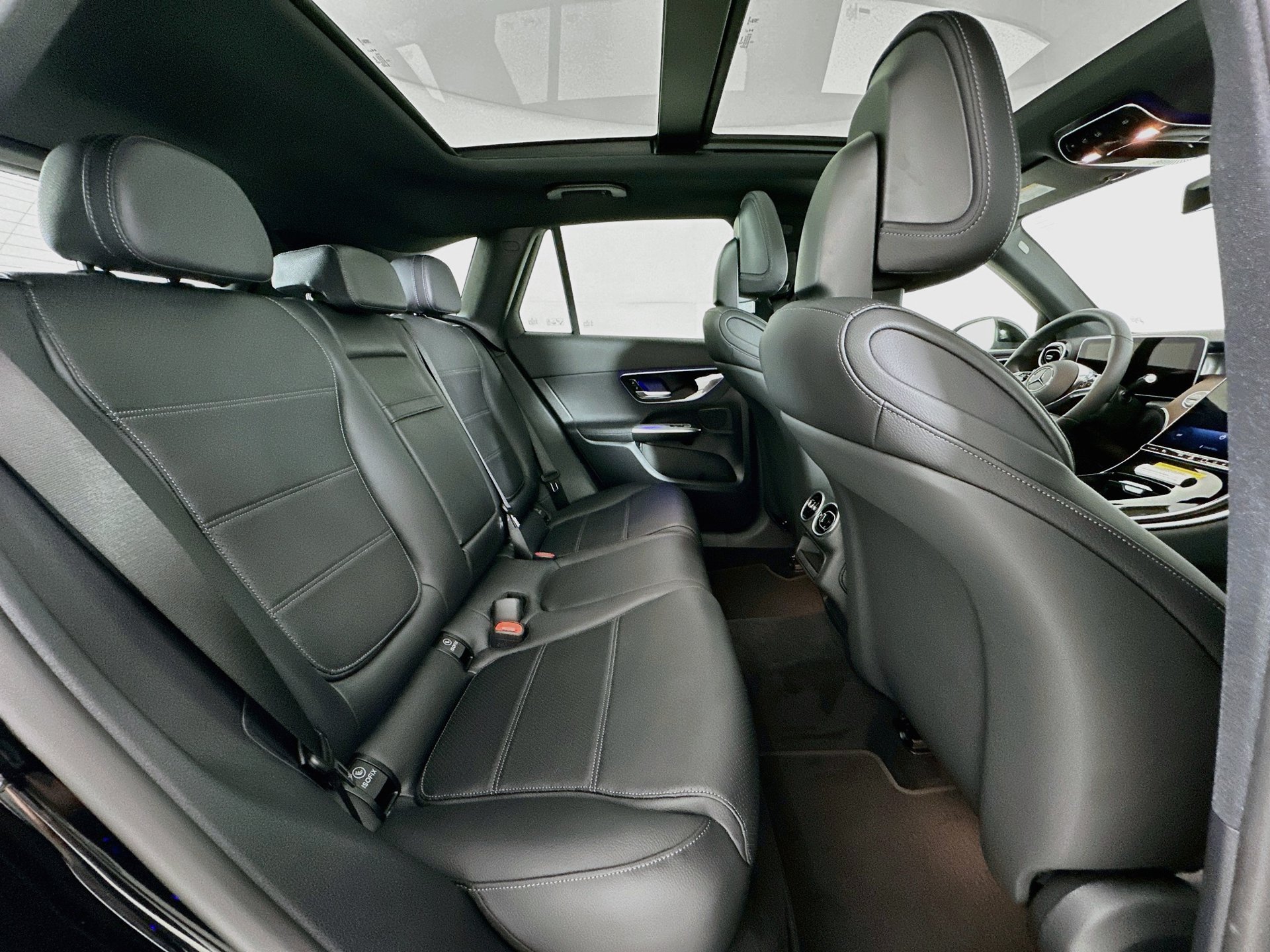New 2027 Mercedes-Benz GLC 300 image 30