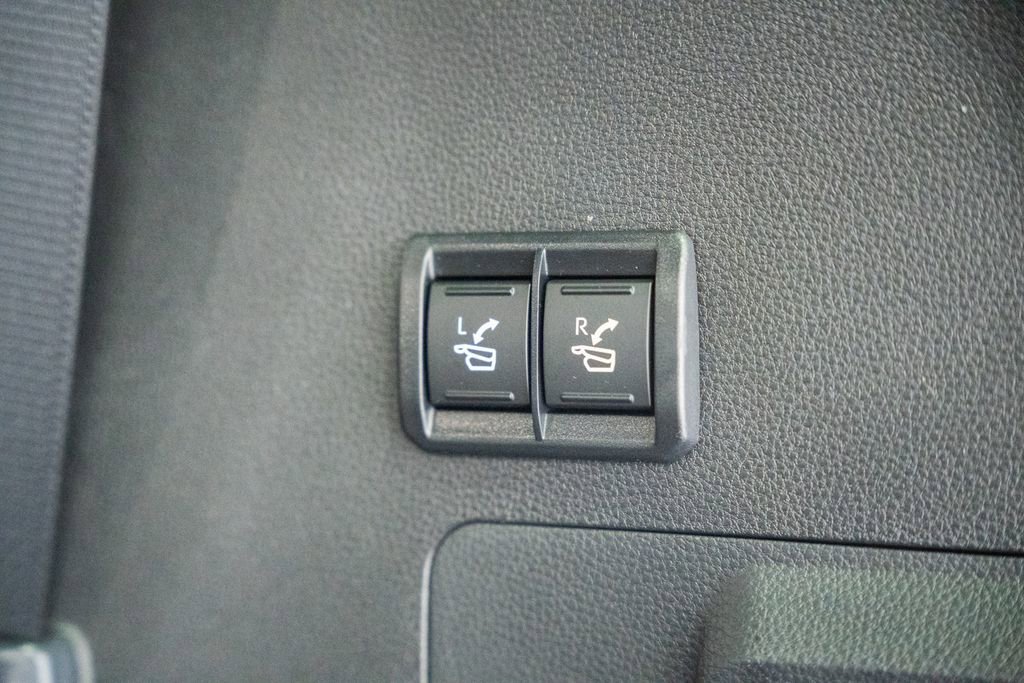 New 2026 Toyota Sequoia Platinum AWD/4WD image 10