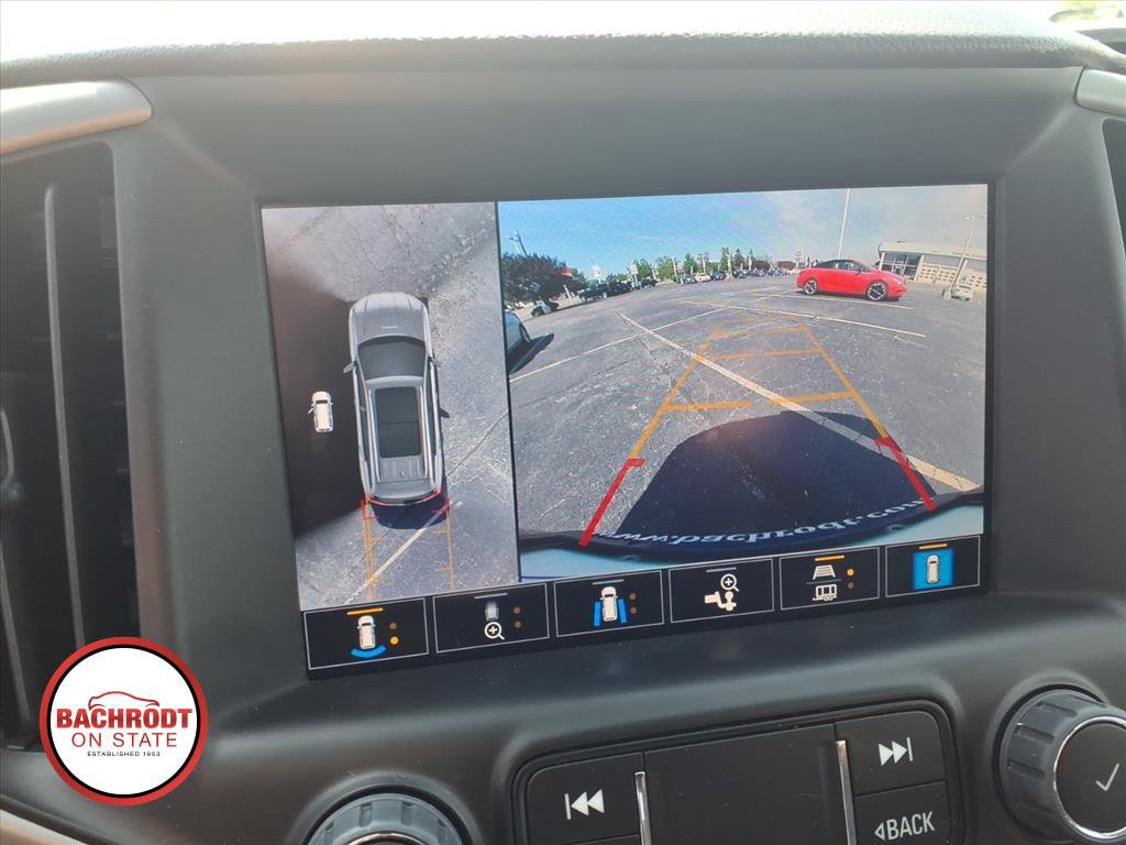 Used 2023 GMC Terrain AT4 w/ Tech Package AWD/4WD image 11