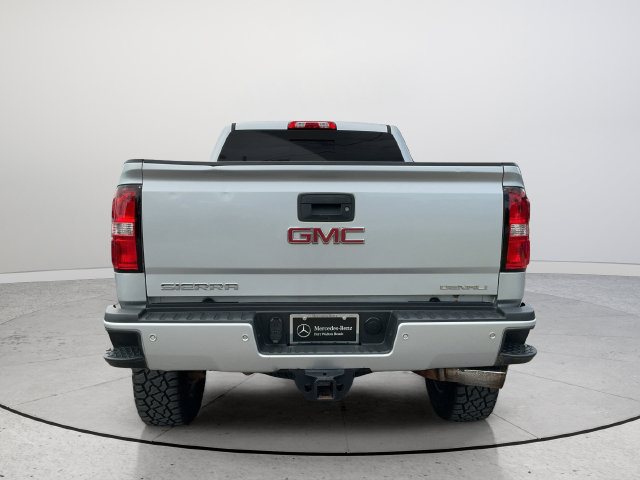 Used 2018 GMC Sierra 2500 Denali w/ Duramax Plus Package AWD/4WD image 5