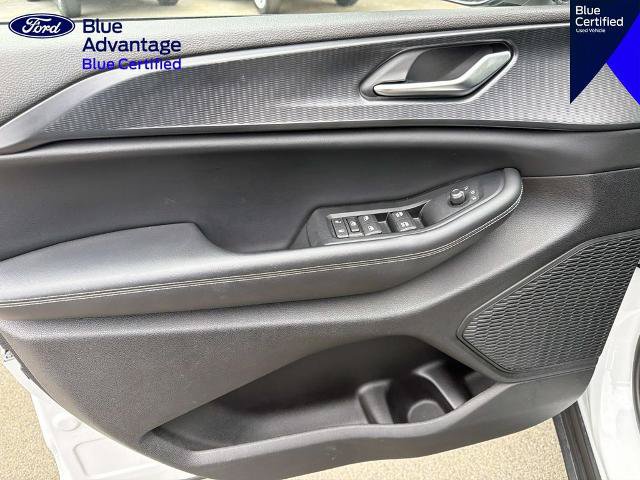 Used 2023 Jeep Grand Cherokee Altitude AWD/4WD image 14