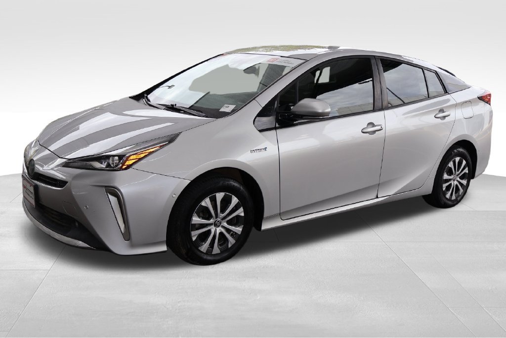 Certified 2020 Toyota Prius LE AWD/4WD image 10
