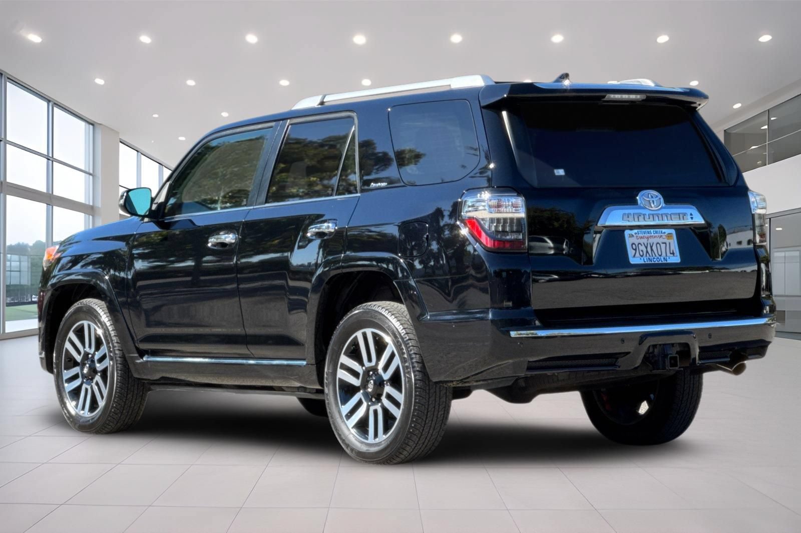 Used 2023 Toyota 4Runner Limited AWD/4WD image 6