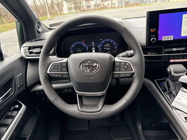 New 2026 Toyota Sienna Platinum AWD/4WD image 24