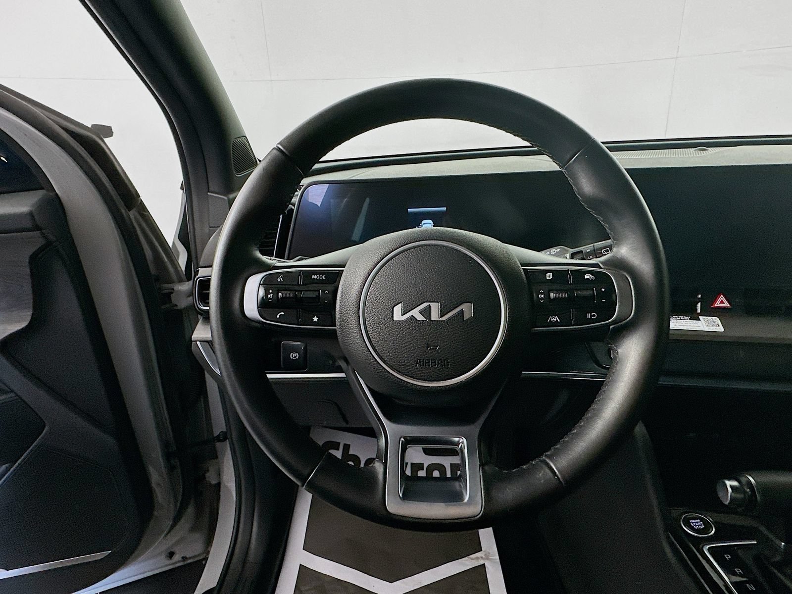Used 2023 Kia Sportage X-Line AWD/4WD image 11