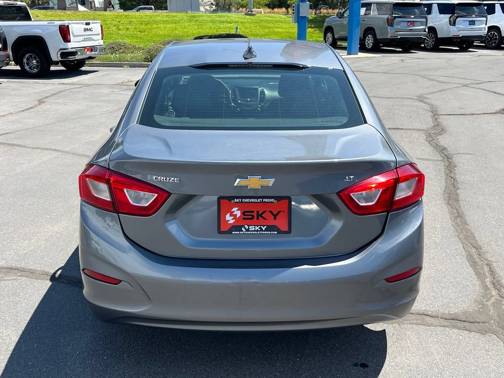 Certified 2019 Chevrolet Cruze LT FWD image 11