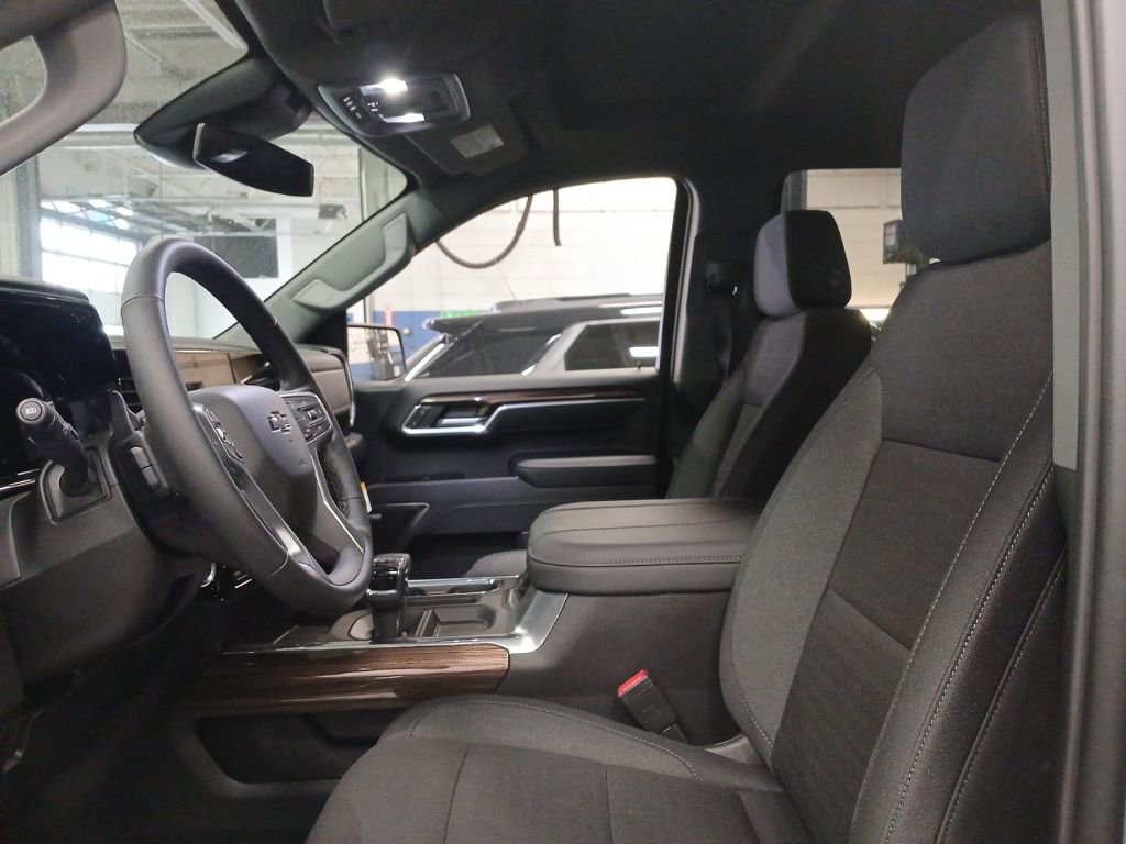 New 2026 Chevrolet Silverado 1500 RST w/ Redline Edition image 38