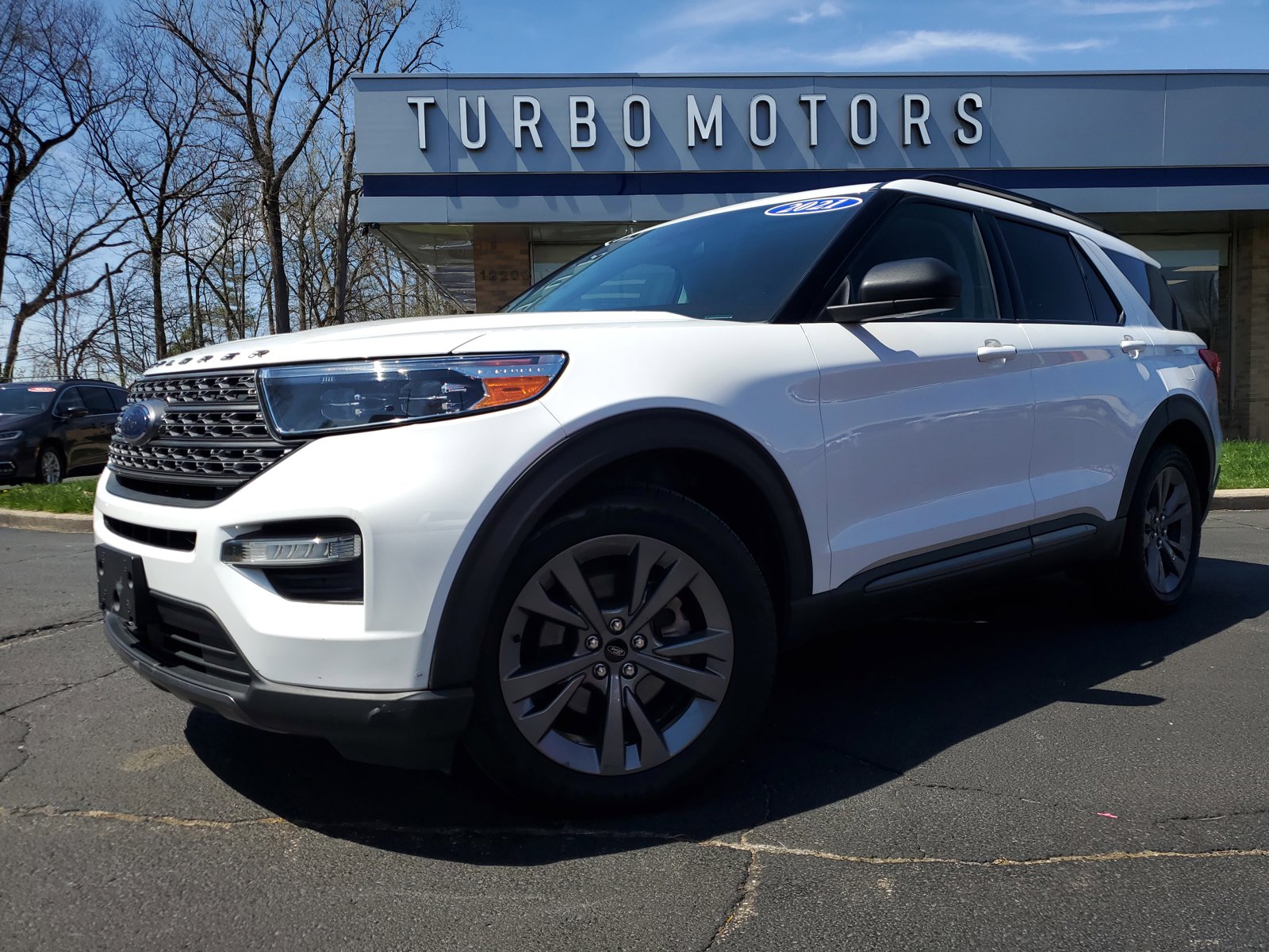Used 2021 Ford Explorer XLT w/ Equipment Group 202A
