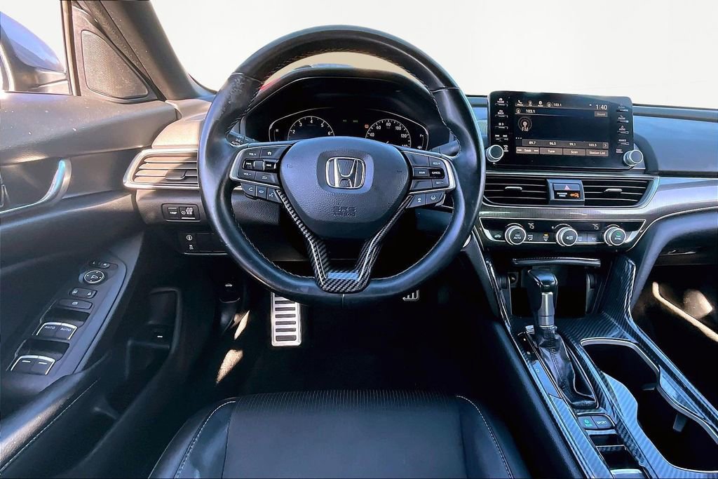 Used 2018 Honda Accord Sport image 9