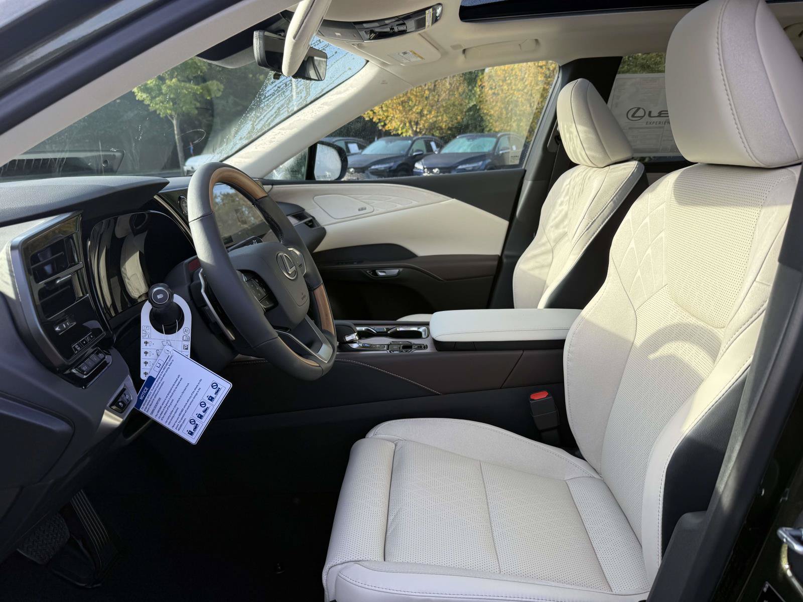 New 2026 Lexus RX 350 w/ Convenience Package AWD/4WD image 12