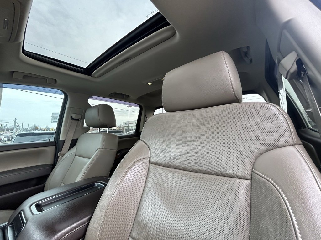 Used 2014 GMC Sierra 1500 SLT w/ SLT Crew Cab Value Package image 15