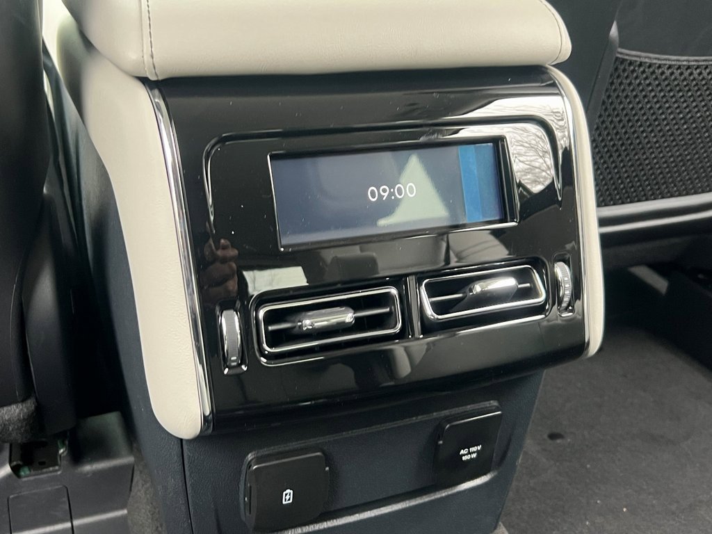 New 2026 Lincoln Aviator AWD image 15