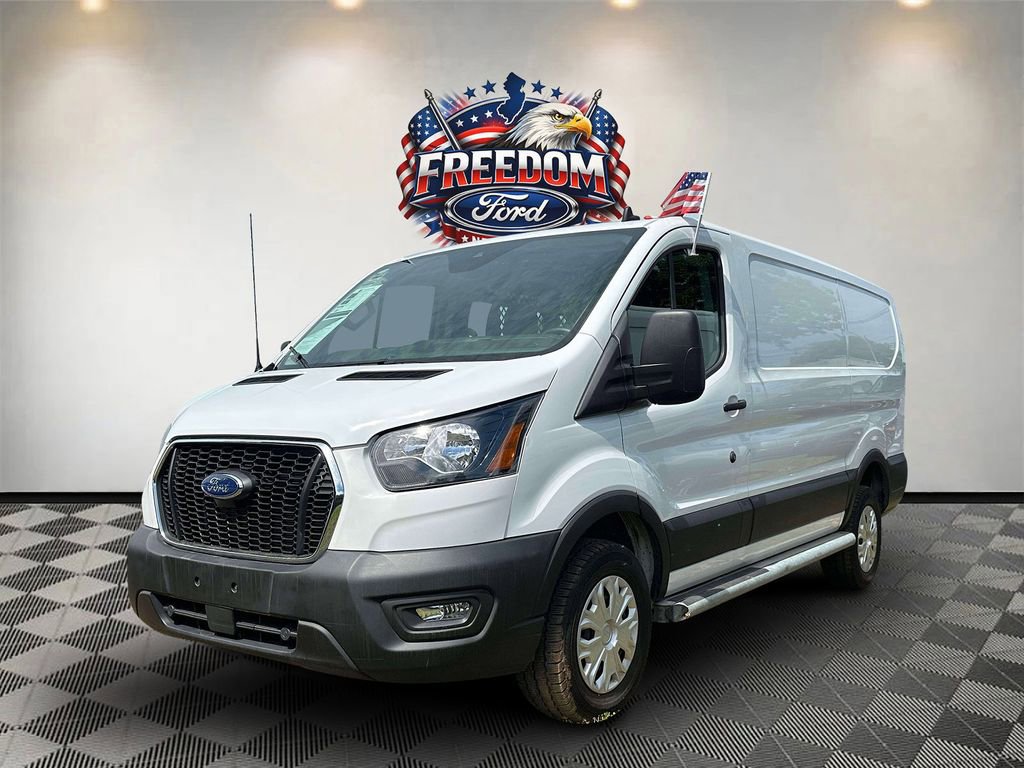 Used 2024 Ford Transit 250 Low Roof w/ Exterior Upgrade Package RWD image 2