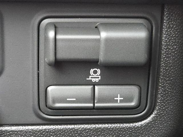 New 2026 GMC Yukon Denali w/ Denali Reserve Package image 7