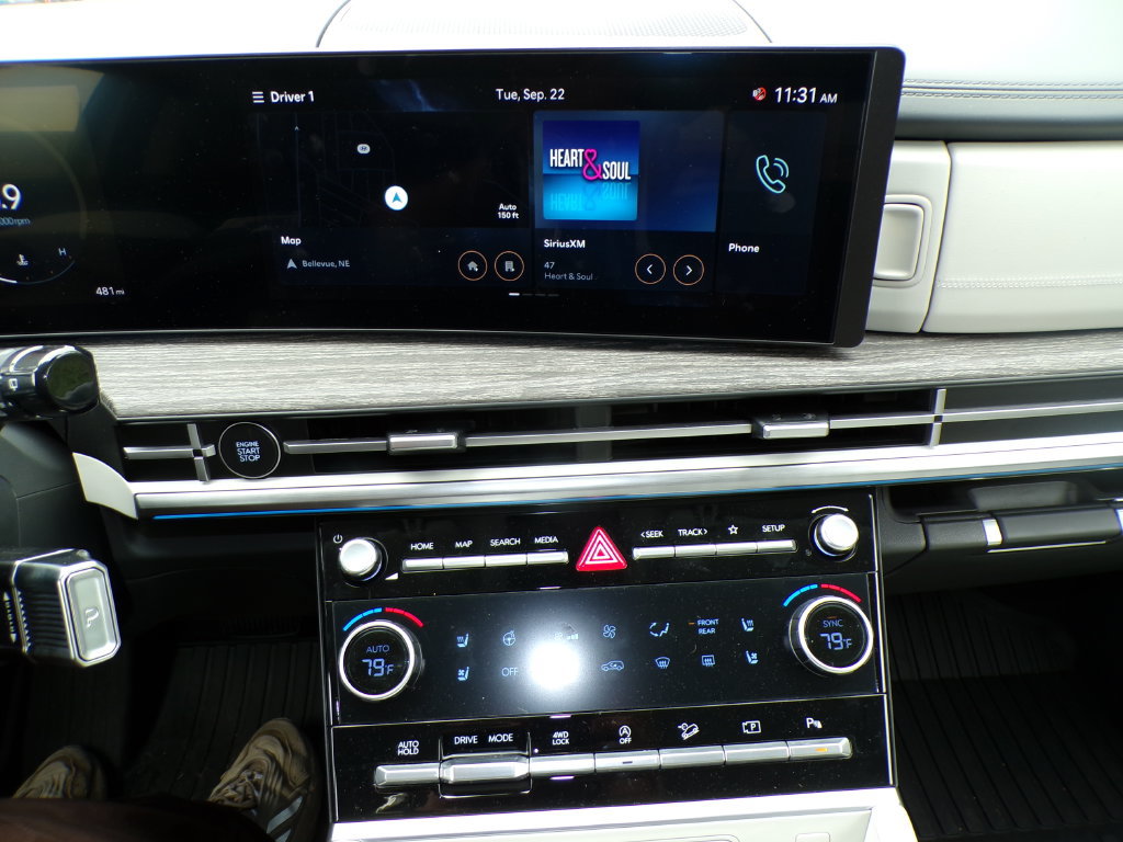 New 2026 Hyundai Santa Fe Calligraphy AWD/4WD image 25